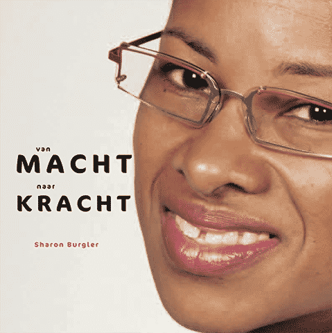 Manitu Macht naar kracht